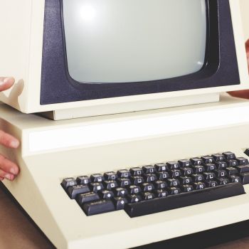 computer-1895383_1280